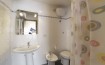 8 Bathroom