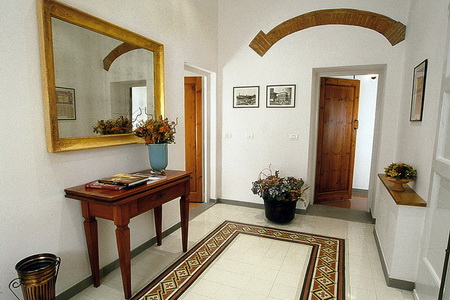 Florence Apartments