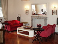 living_room_tn