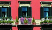 6 Red Walls